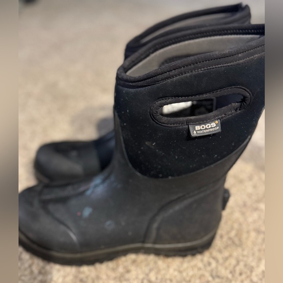 Men’s Black Used Bogs Size 7 - Picture 5 of 6